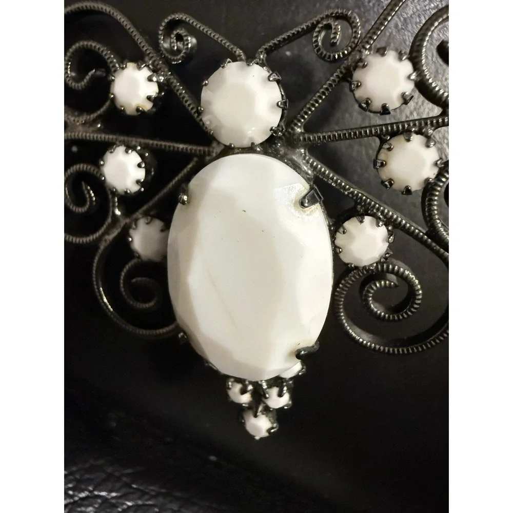 Vintage MOD Style White Milk Glass Stones Butterfly Brooch Gunmetal Silver Tone